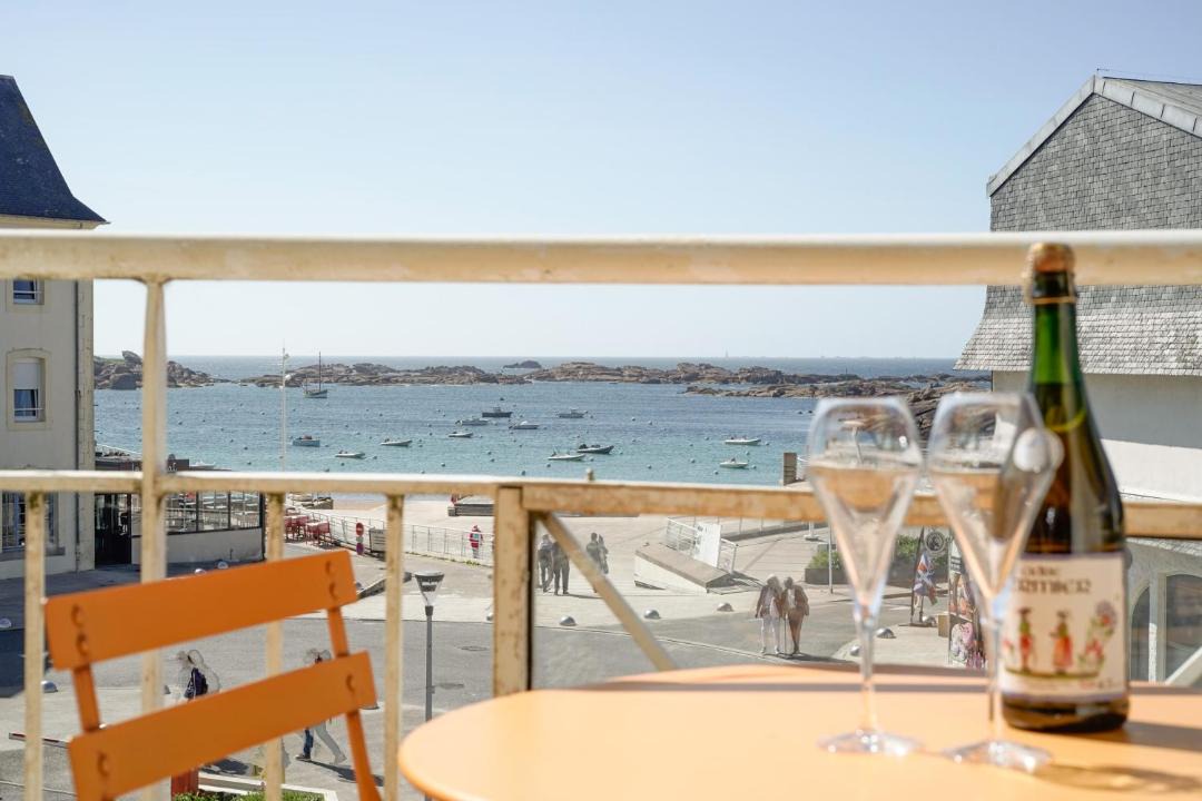 Photo of Patio Balcony in Tregastel