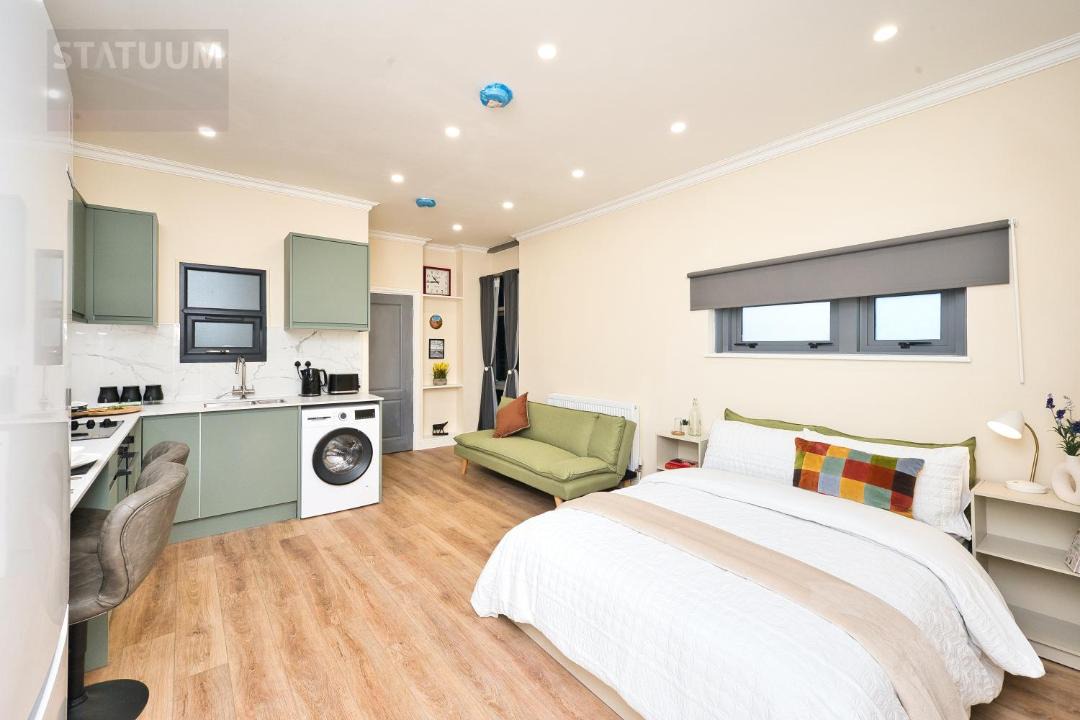 Photo of Bedroom in Stratford and New Town