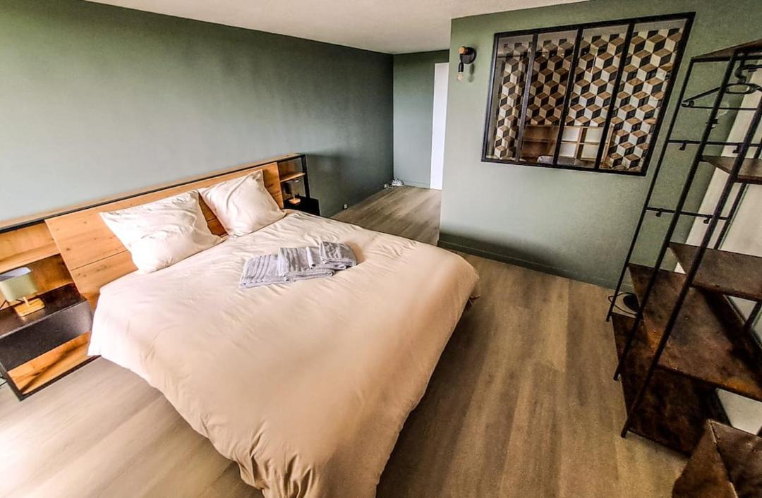 Photo of Bedroom in Val de Briey