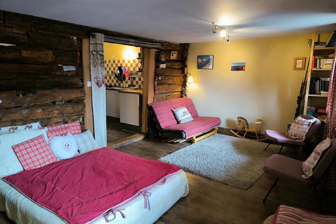 Photo of Bedroom in Molines-en-Queyras