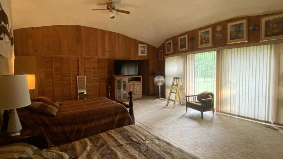Photo of Bedroom in Lansing
