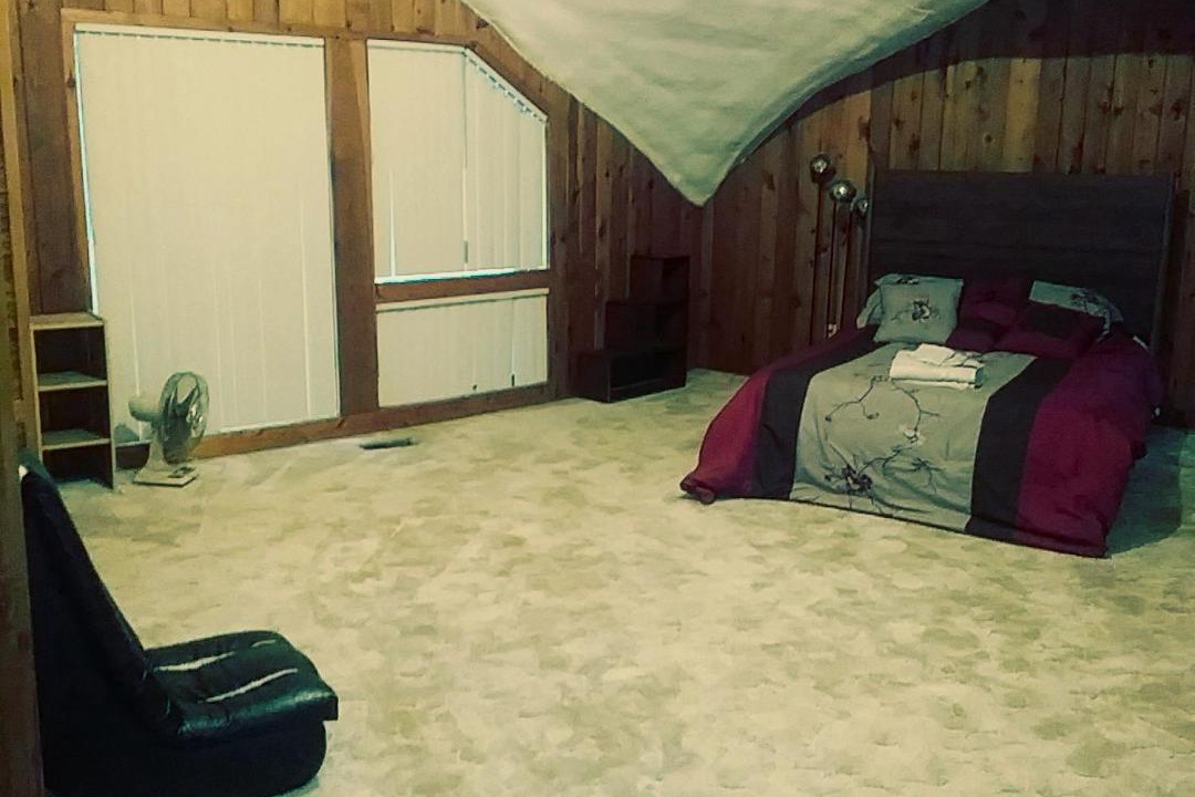 Photo of Bedroom in Lansing