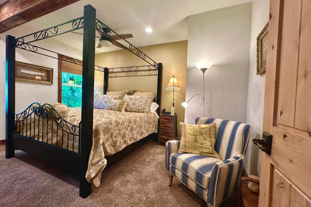 Photo of Bedroom in Port Washington