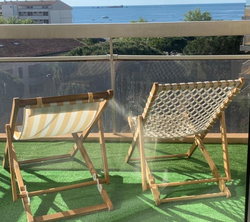 Photo of Patio Balcony in Frejus Plage