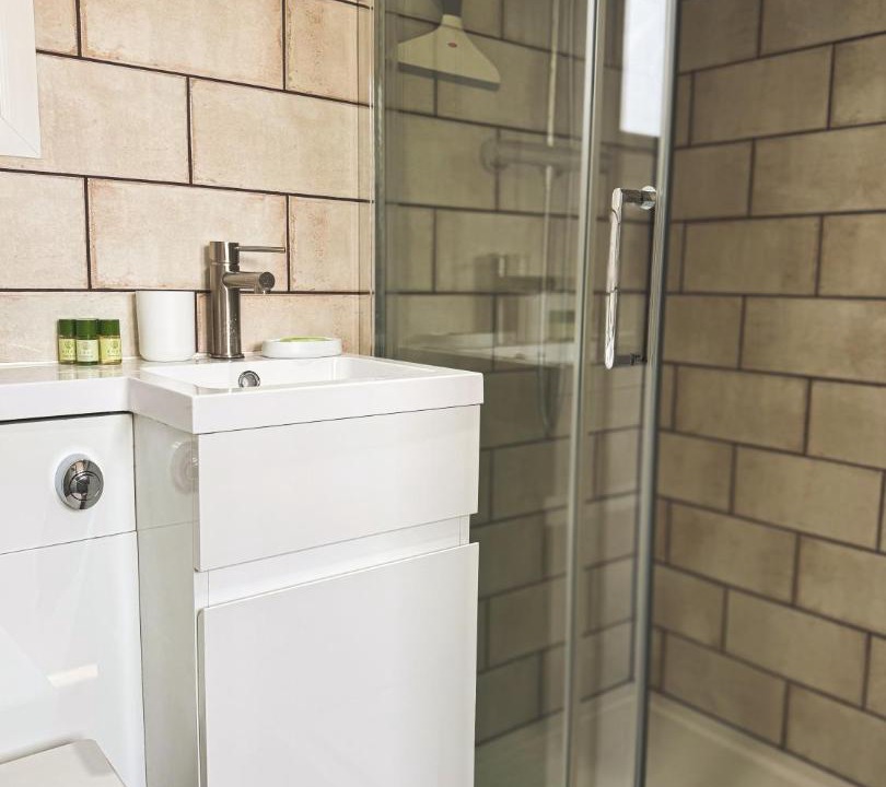 Photo of Bathroom in Godshill
