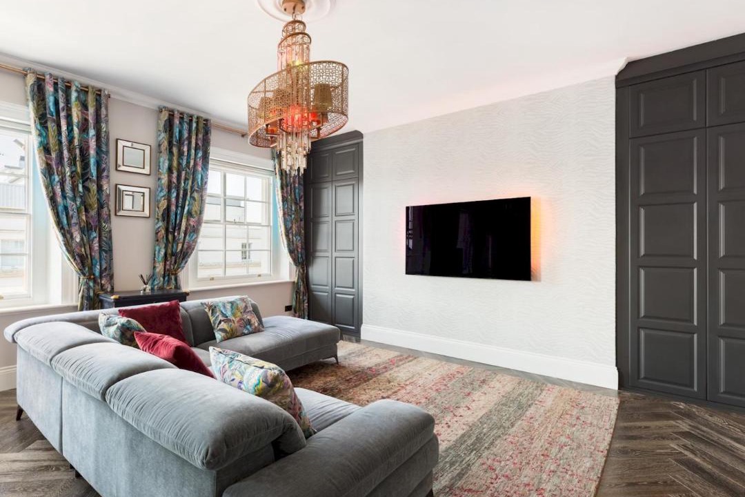 Photo of Livingroom in Leamington Spa