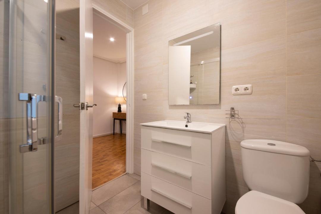 Photo of Bathroom in Gros
