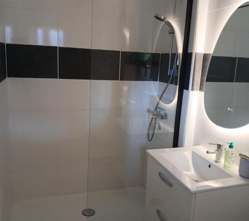 Photo of Bathroom in Roscoff