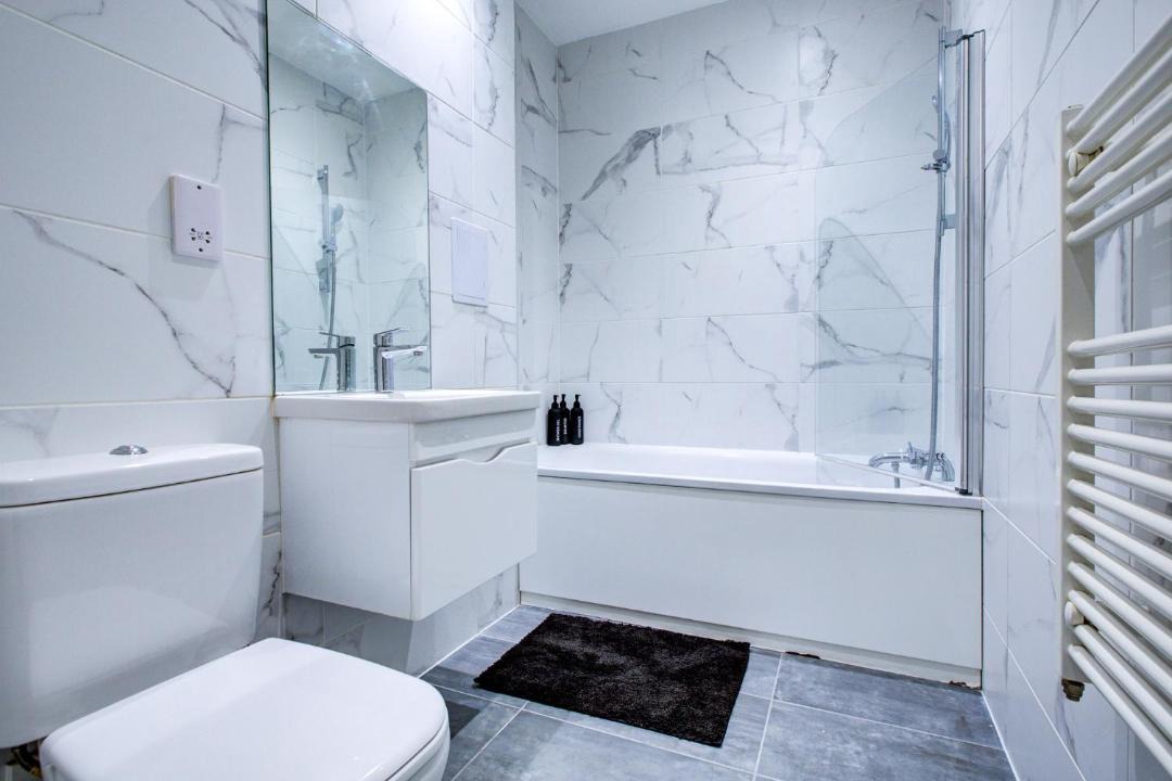 Photo of Bathroom in Harlington