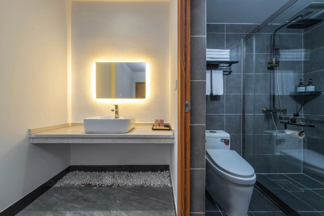 Photo of Bathroom in Fenghuang