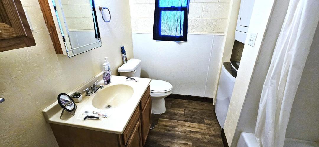 Photo of Bathroom in Page