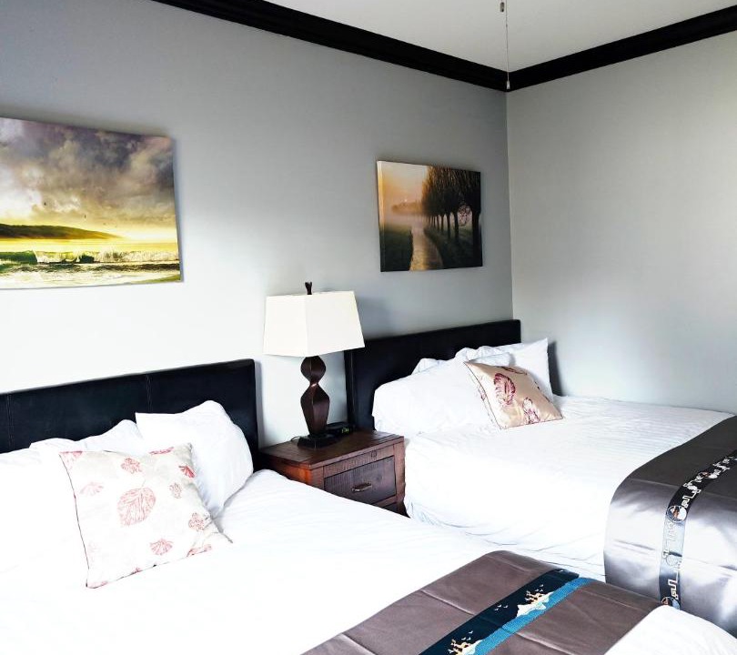 Photo of Bedroom in West Newton - Highway 10