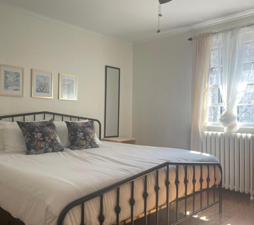 Photo of Bedroom in Sandy Hill