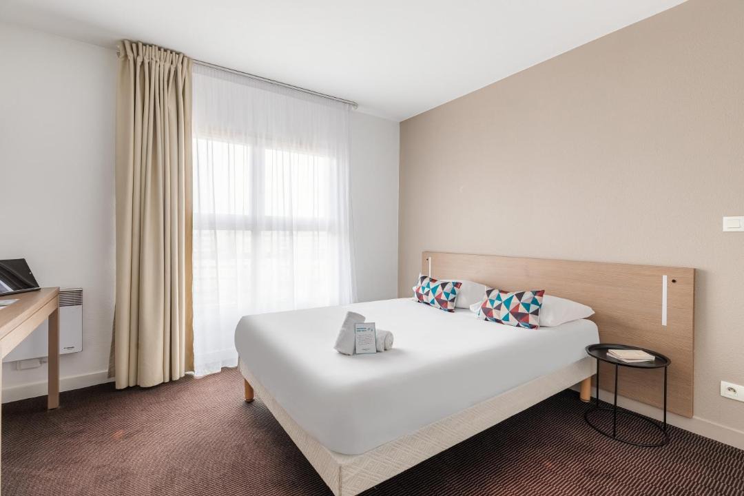 Photo of Bedroom in Villette - Maisons Neuves