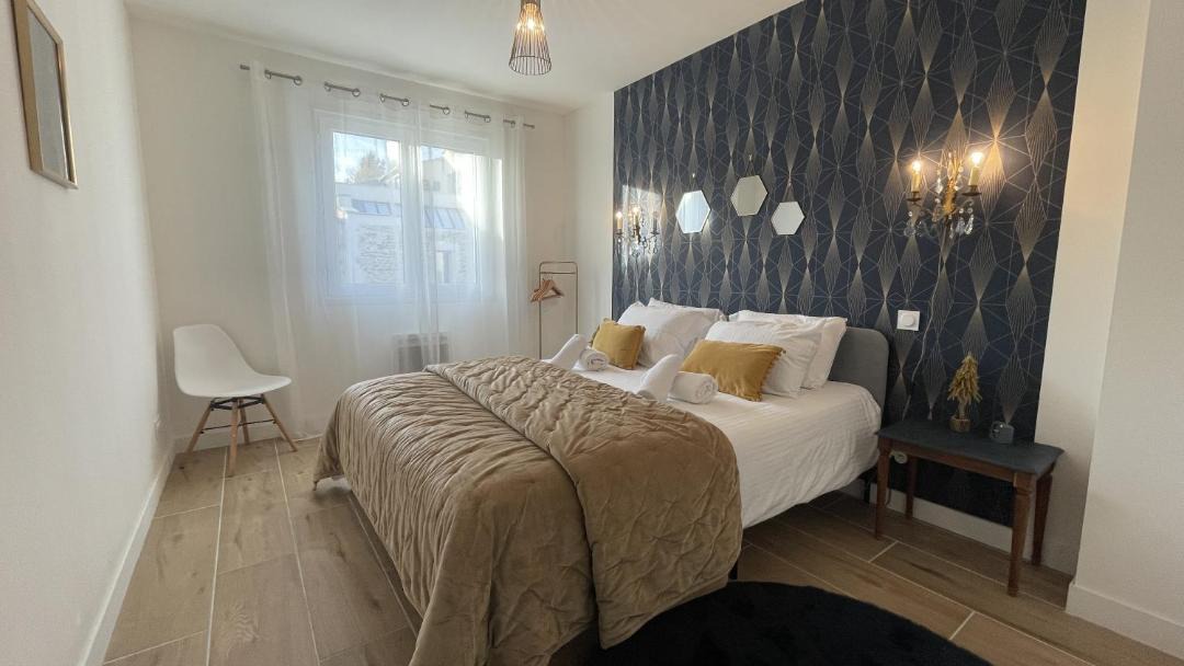 Photo of Bedroom in Entraigues-sur-la-Sorgue