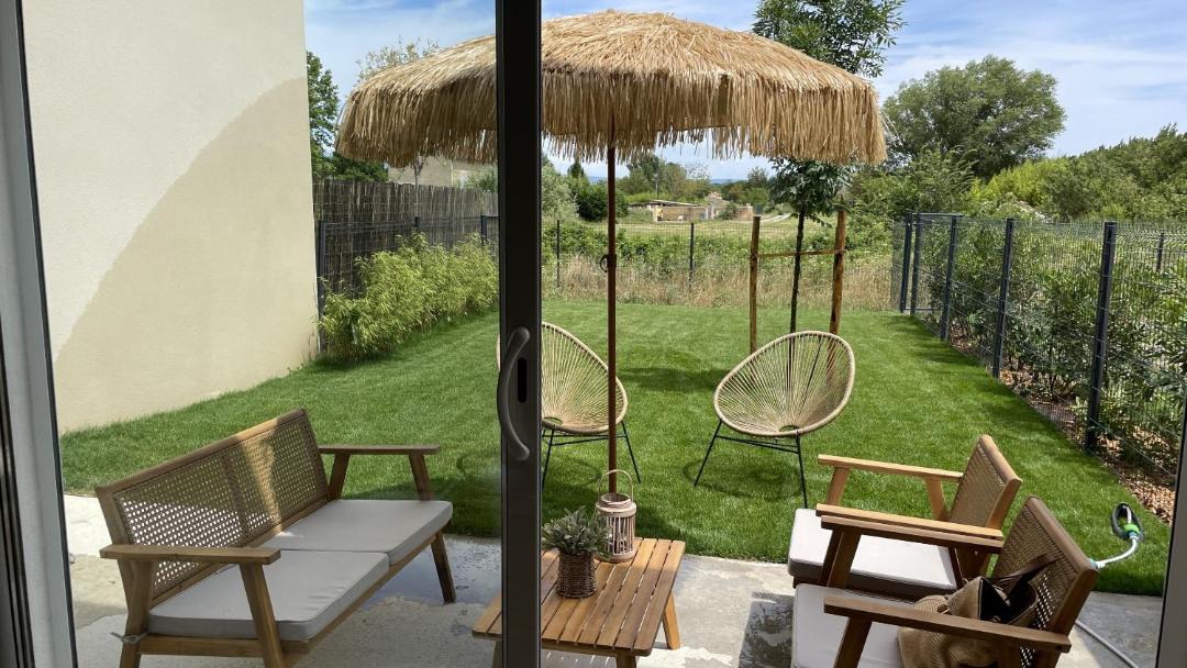Photo of Patio Balcony in Entraigues-sur-la-Sorgue