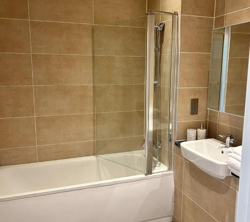 Photo of Bathroom in Botwell