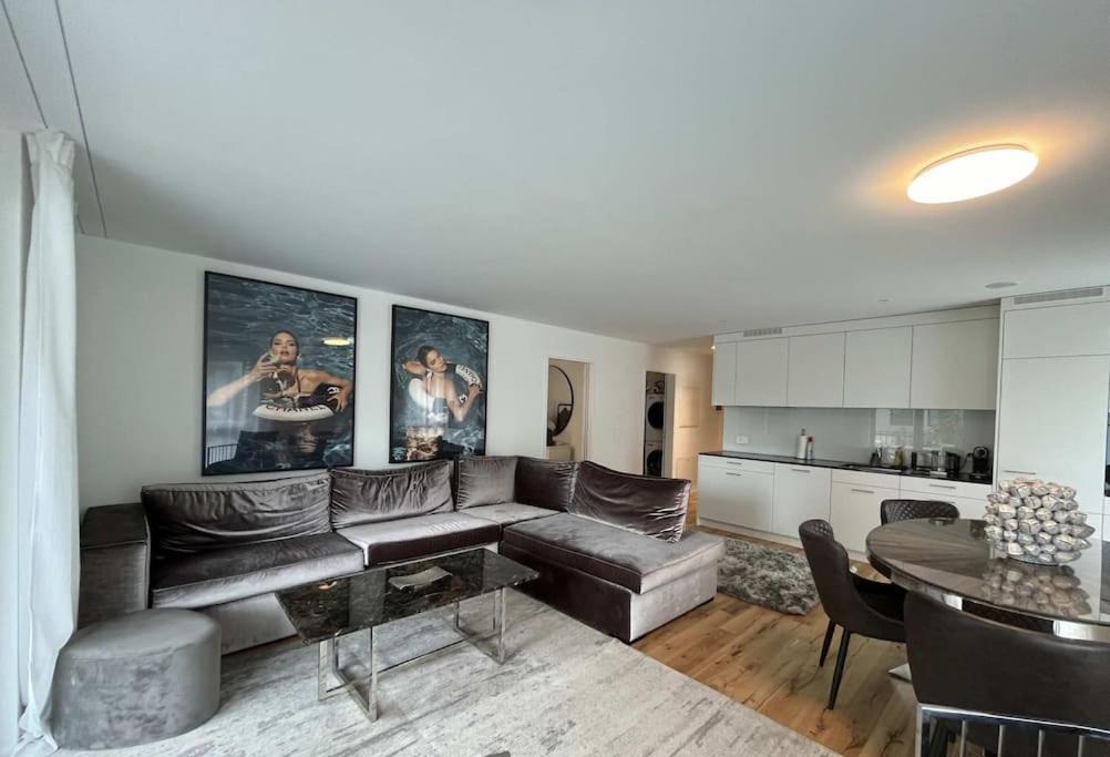 Photo of Livingroom in Kloten
