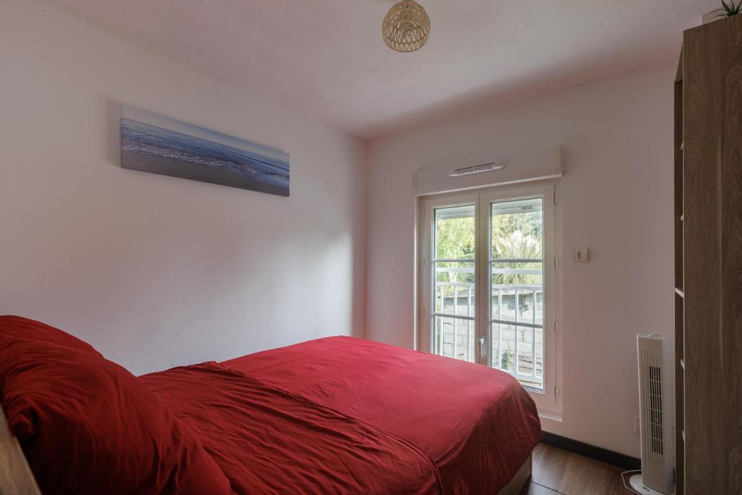 Photo of Bedroom in Villedieu-les-Poeles