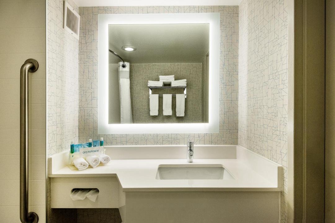 Photo of Bathroom in Flint