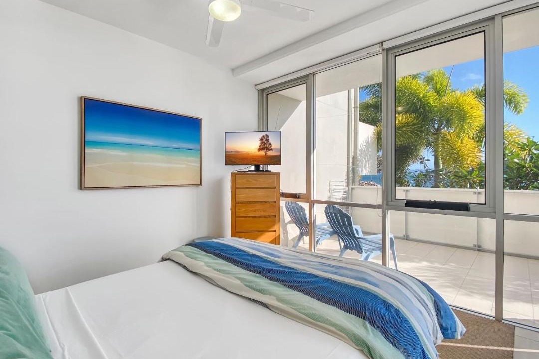 Photo of Bedroom in Nelly Bay
