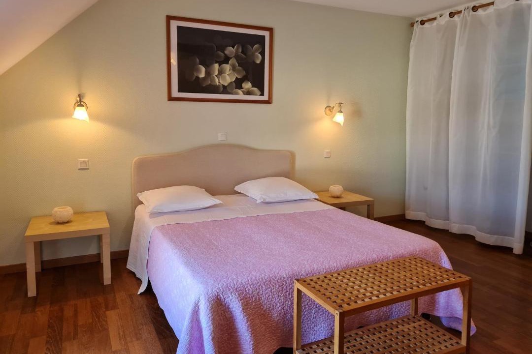 Photo of Bedroom in Cravant