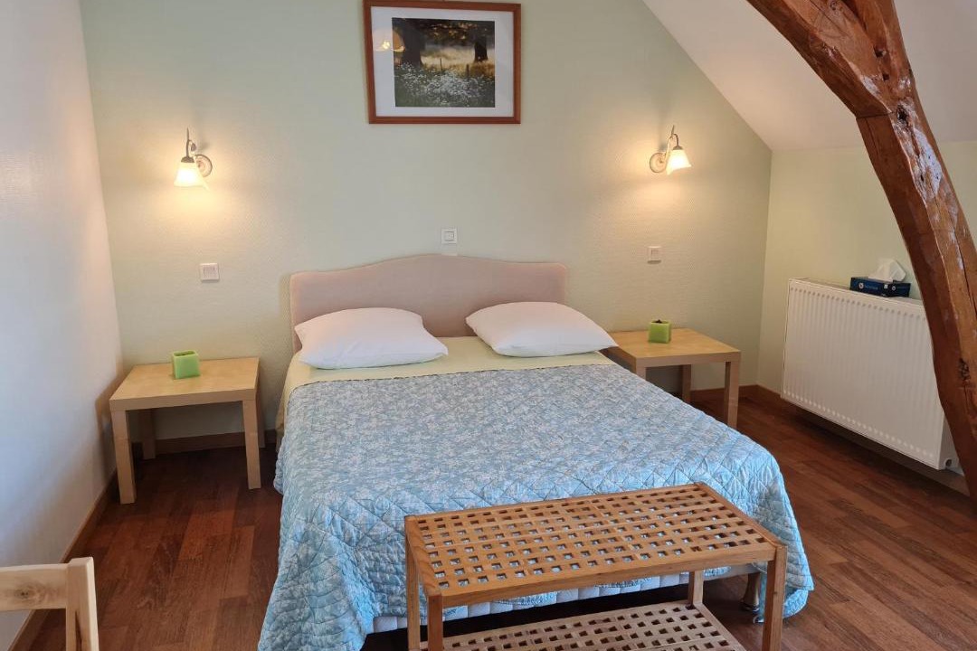 Photo of Bedroom in Cravant