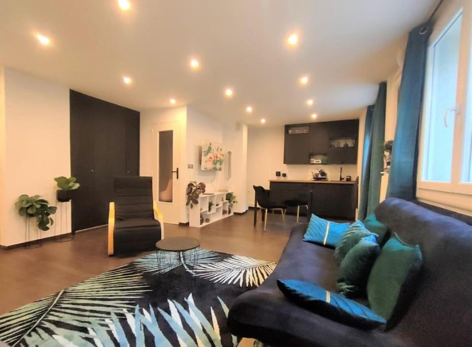 Photo of Livingroom in Le Pharo