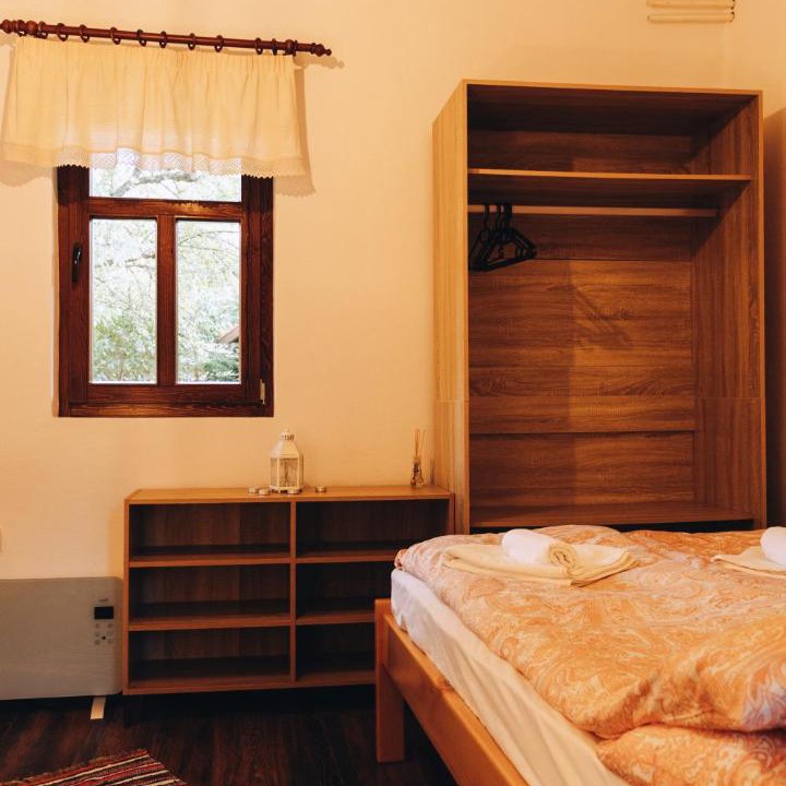 Photo of Bedroom in Comiat