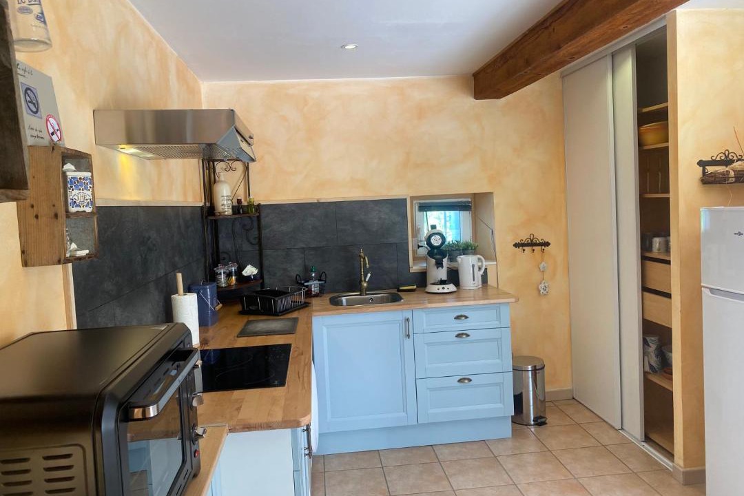 Photo of Kitchen in Saint-Michel-de-Llotes