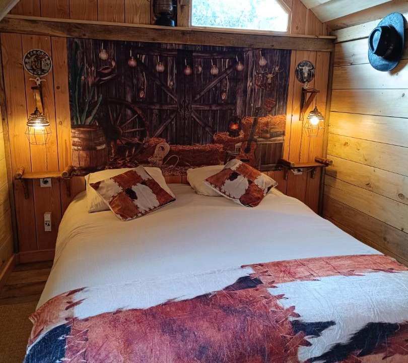 Photo of Bedroom in Bouce