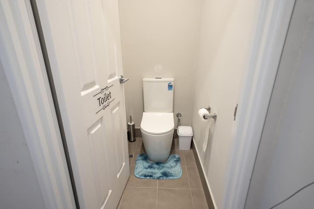 Photo of Bathroom in Kelmscott