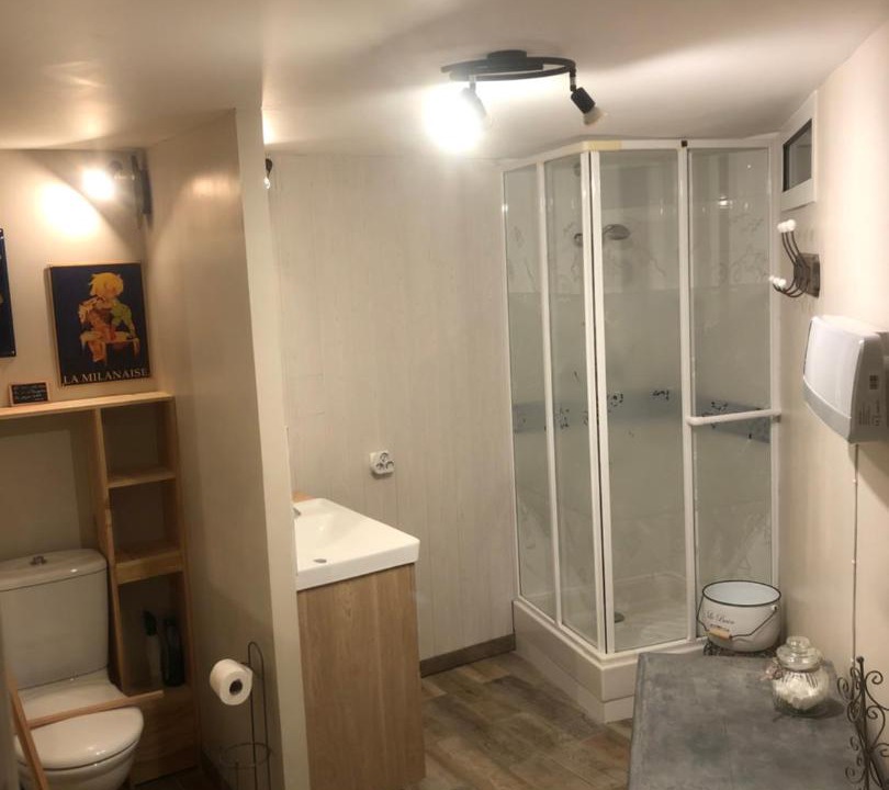 Photo of Bathroom in Saint-Michel-de-Llotes