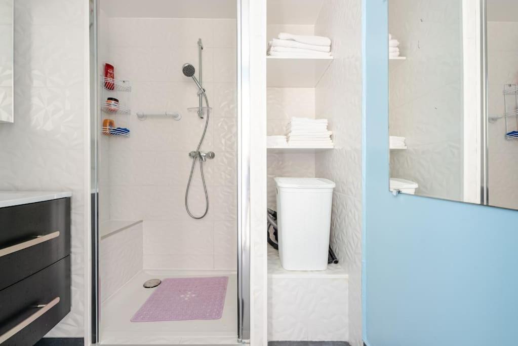 Photo of Bathroom in Lodi