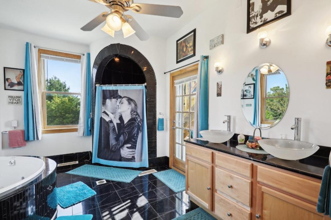 Photo of Bathroom in Fort Atkinson