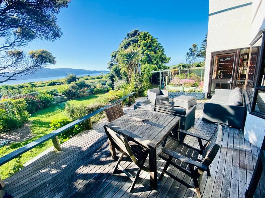 Photo of Patio Balcony in Paraparaumu Beach