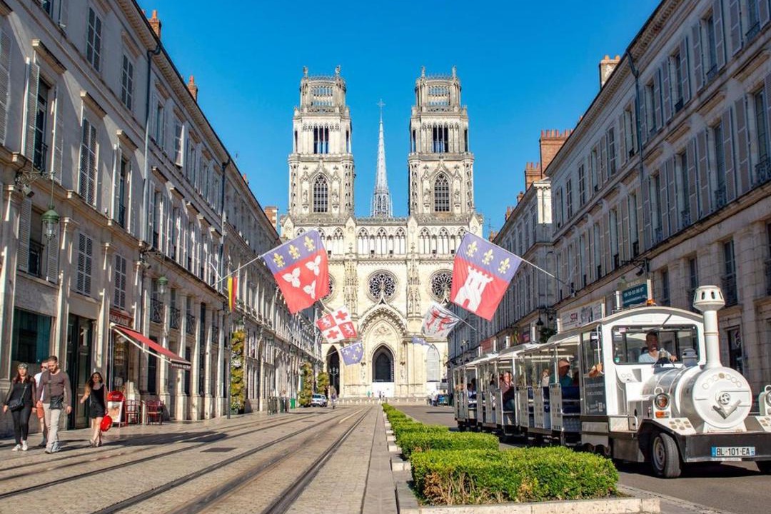 Photo of Buildings in Epieds-en-Beauce