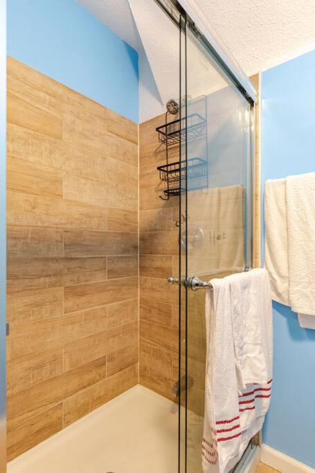 Photo of Bathroom in Oakland