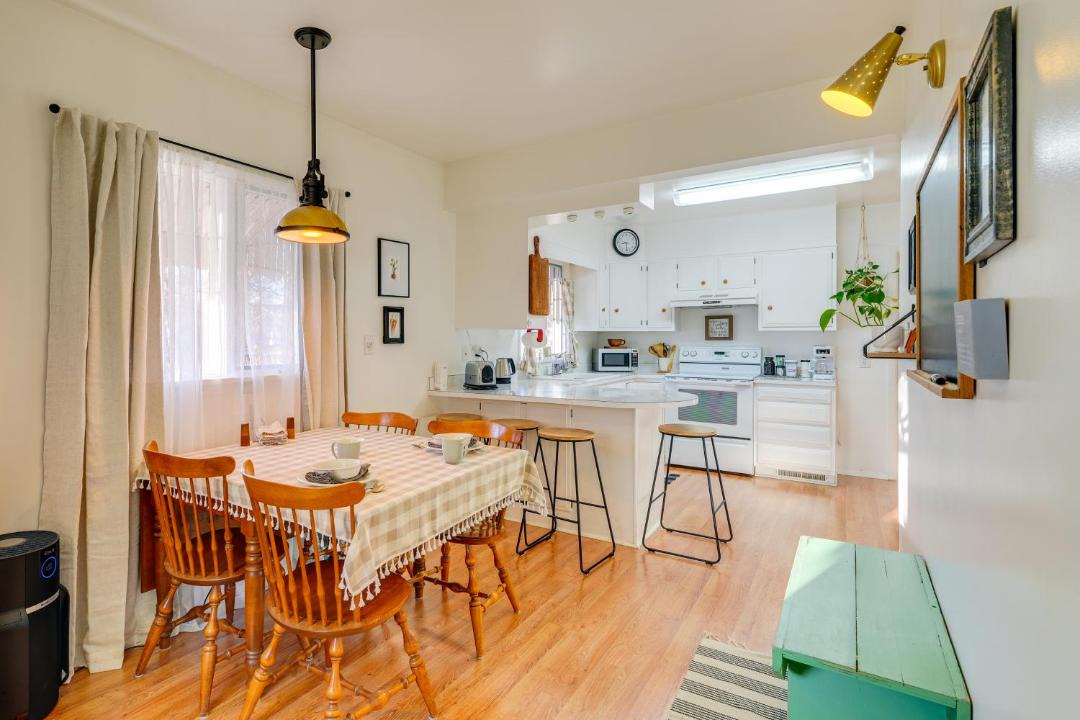 Photo of Kitchen in Conrad