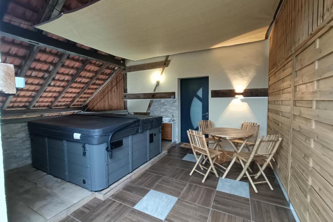 Photo of Others in Montreux-Chateau