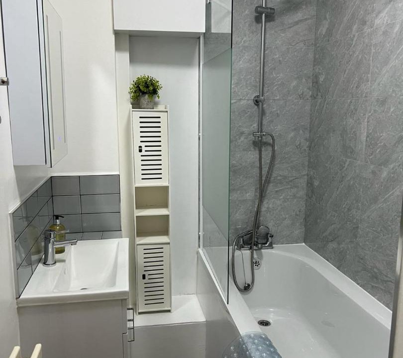 Photo of Bathroom in Vincent Square