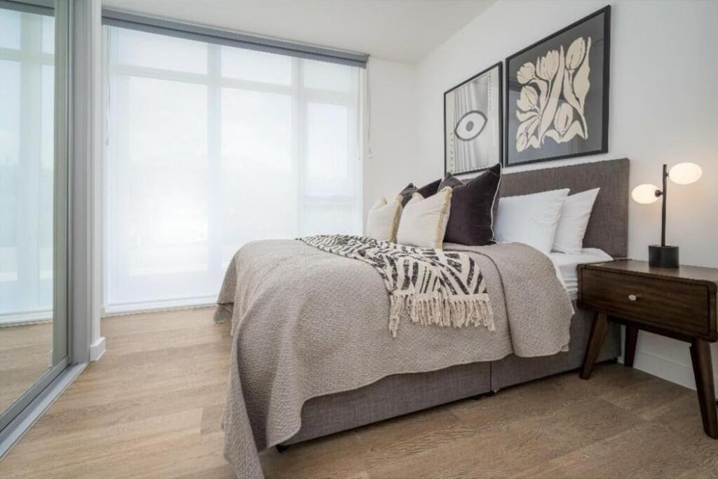 Photo of Bedroom in Walton-on-Thames