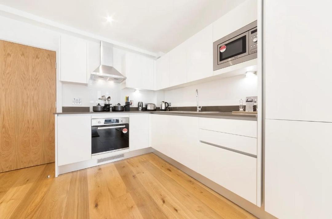 Photo of Kitchen in Island Gardens