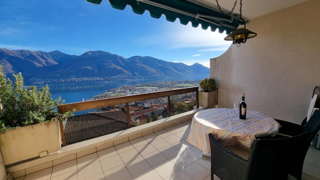 Photo of Patio Balcony in Orselina