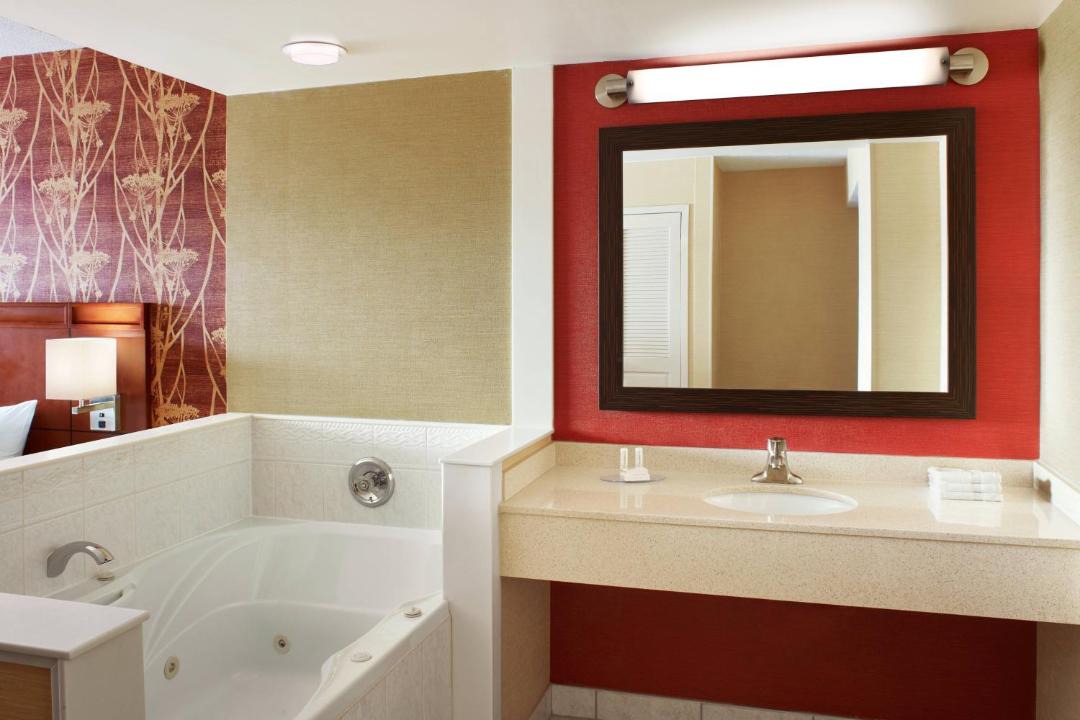 Photo of Bathroom in Fallsview