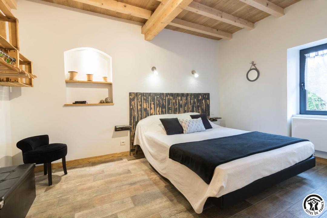 Photo of Bedroom in Renneville