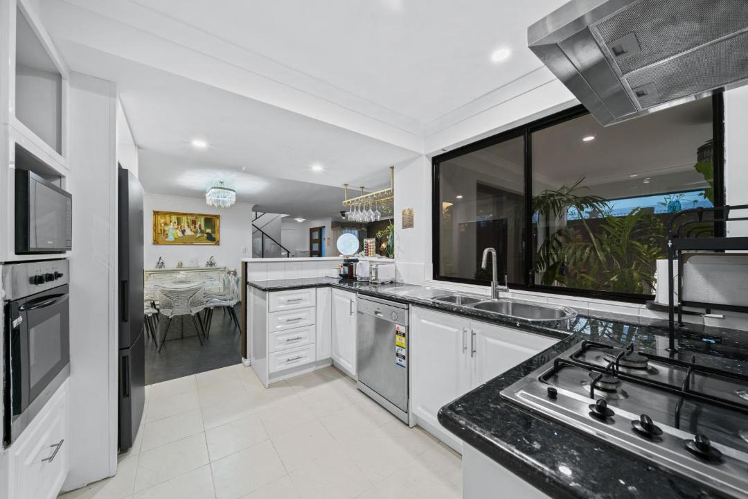 Photo of Kitchen in Victoria Park