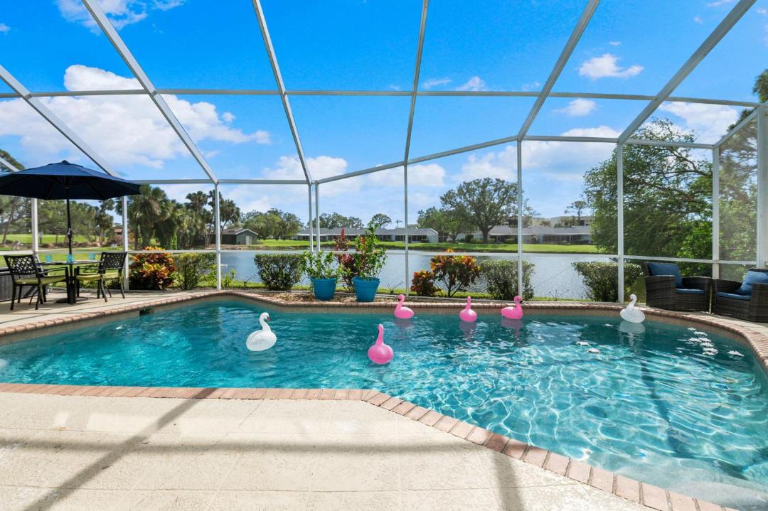 Photo of Patio Balcony in Trailer Estates
