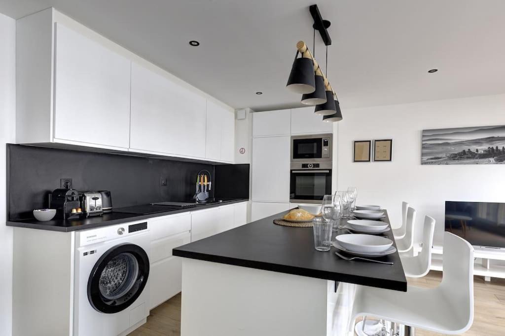 Photo of Kitchen in Suresnes