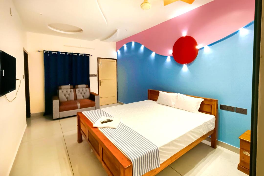 Photo of Bedroom in Poovar